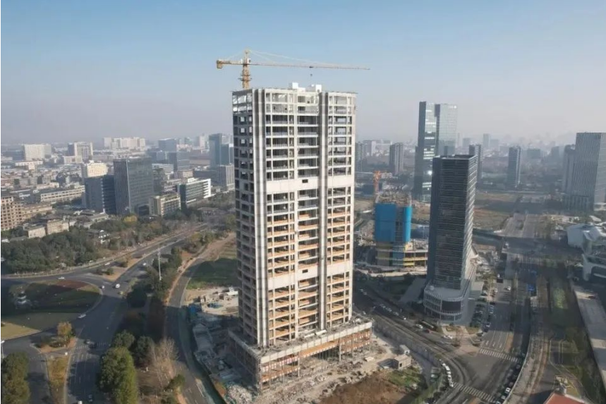 130米！乐竞体育股份2025蝶变新画卷